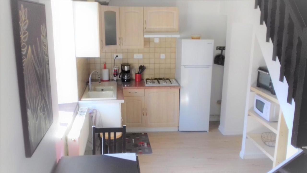 Appartement "Mathieu" Pesmes Luaran gambar
